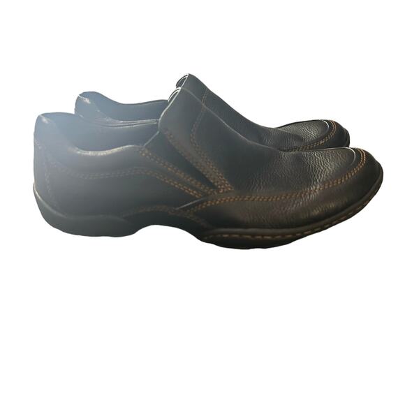 Born Other - Men's Born brown leather slip on loafers, Size 9